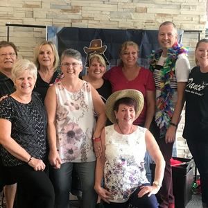 Meet your Posher, Joyce